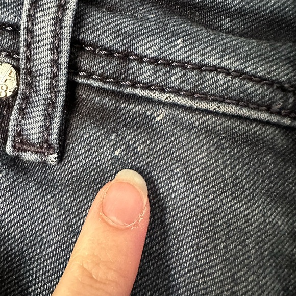 Armani Jeans - Picture 6 of 8